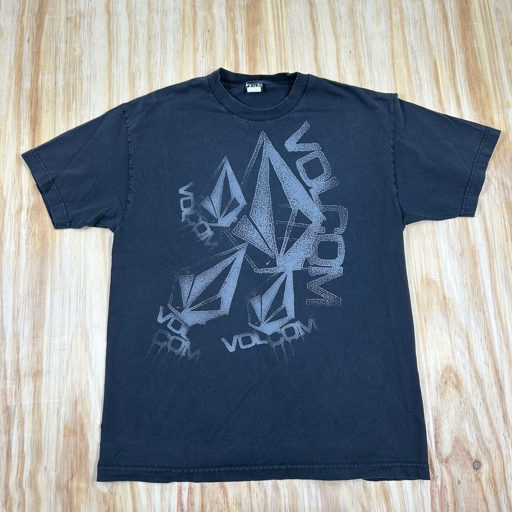 Vtg Y2k VOLCOM STONE Stencil‎ Diamond Logo Graphic Skate Short Sleeve T Shirt L